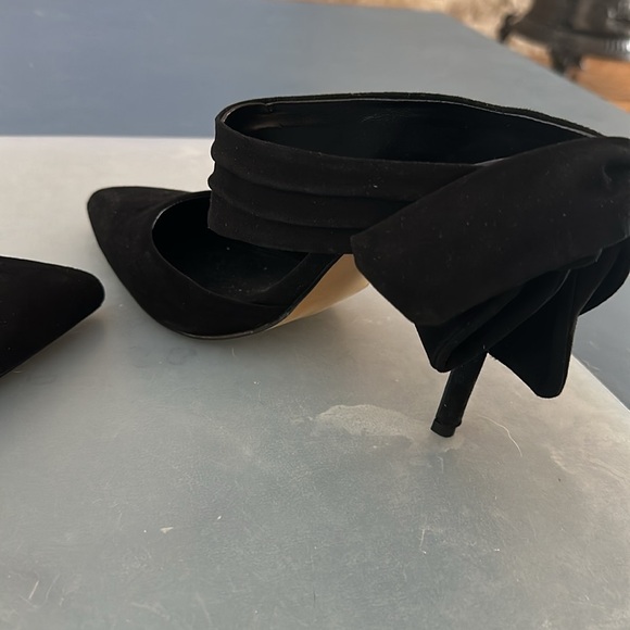 June Ambrose high heels - Picture 2 of 6